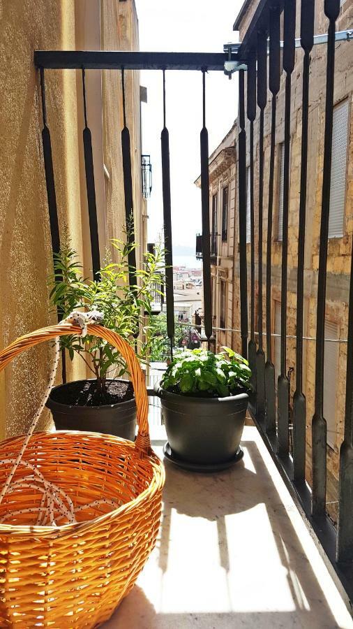 Porta Terra Apartment Cefalù Exteriör bild